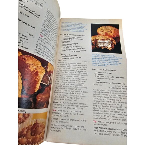 100 Bake Off Recipes Cookbook From Pillsbury 20th Annual Bake Off 1969 Vintage - Picture 3 of 9